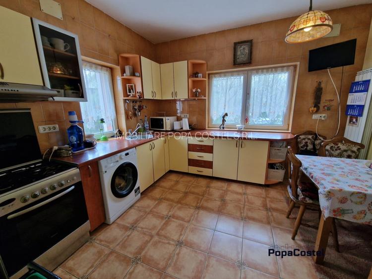 Pipera - Jolie Ville vila 4 camere S+P+M constructie 2005 teren 628 mp - 8