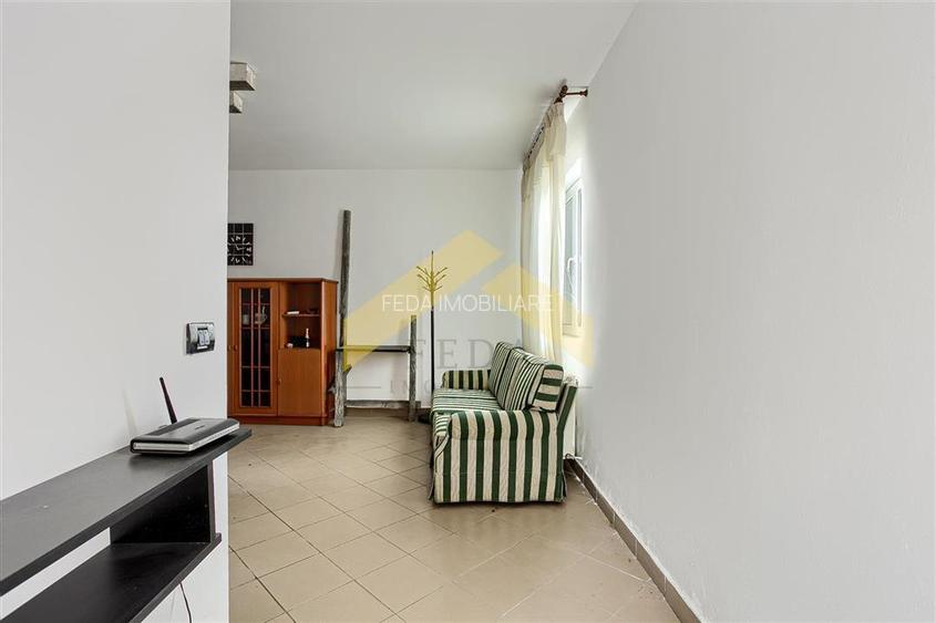 Apartament cu 3 camere de inchiriat, Comuna Galsa Arad - 2