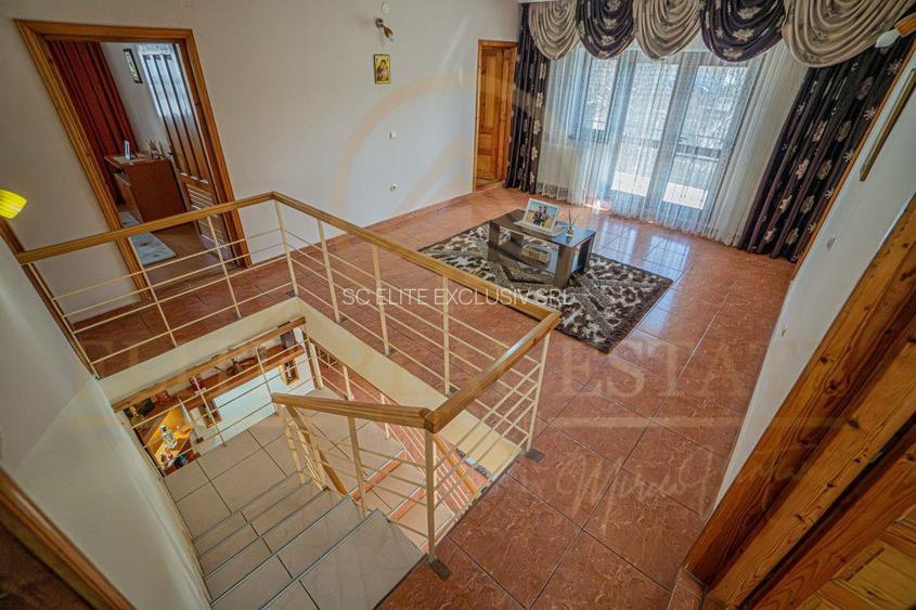 Agigea - Vila D+P+1E+M pe un teren de 772 mp cu o deschidere de 21,46 m. - 21