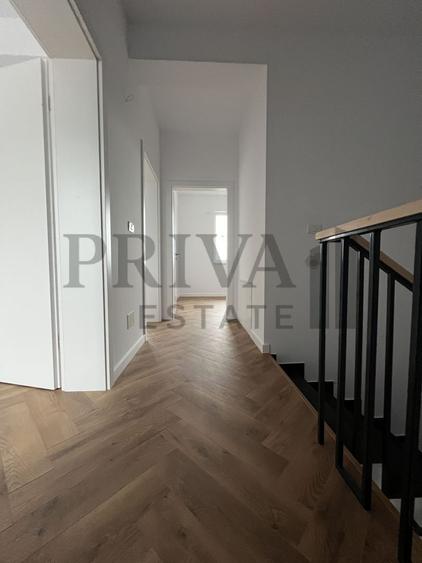 Triplex finisaje premium, 4 dormitoare, curte 250 mp. Calea Urseni