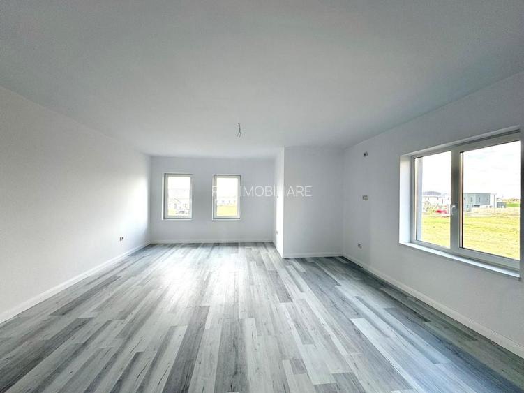 Duplex 4 camere -140.000€ pozitie excelenta |Săcălaz| - 8