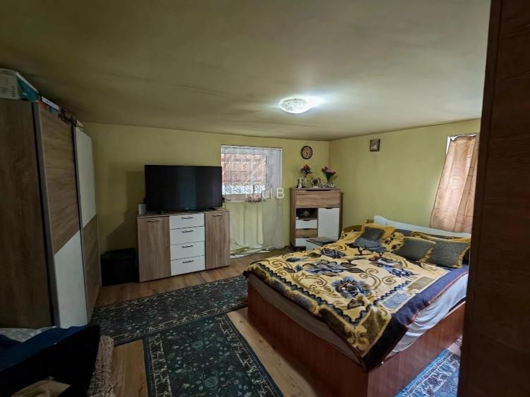 Casa cu teren 12000 + priveliște superbă  - 5