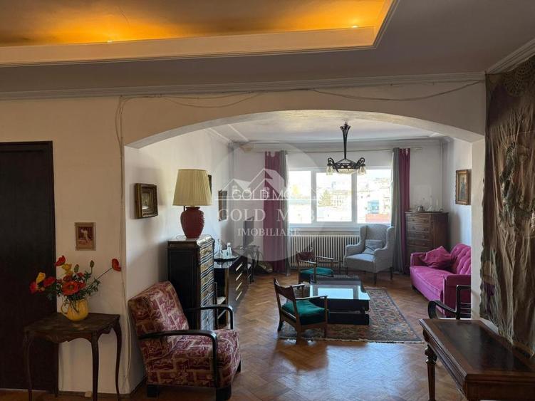 3 Camere Piata Universitatii - 14