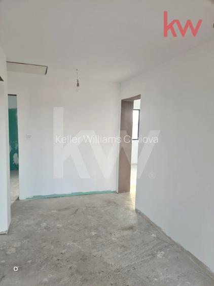 Casa parter, constructie solida, teren generos – Carcea, zona Metro - 5