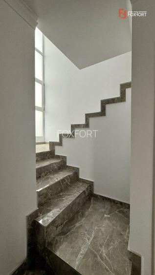 Duplex cu 3 camere si teren de 250 mp, zona Giarmata - 19