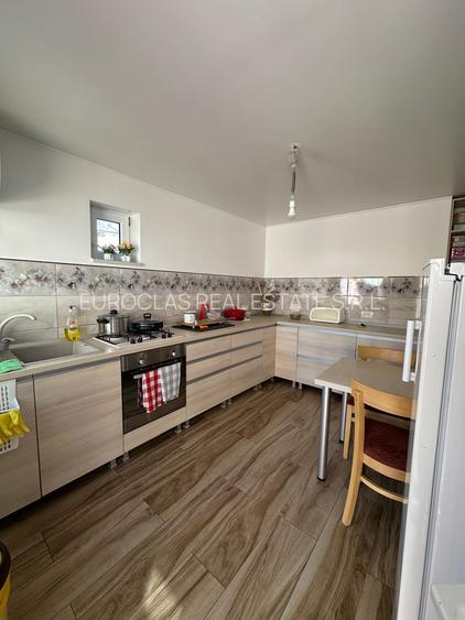Casa 5 camere - zona Centrala -  330.000 euro(Cod E8+E10) - 13