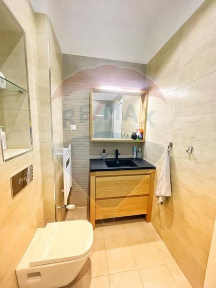 Apartament 2 camere zona Călărașilor