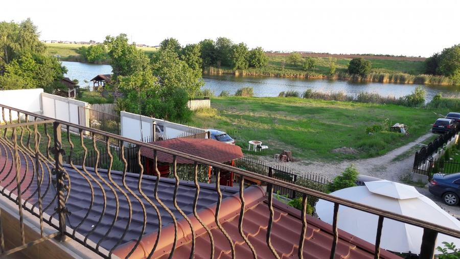 DUPLEX NEDESPĂRȚIT  VOLUNTARI PE MALUL LACULUI AFUMATI  - ILFOV