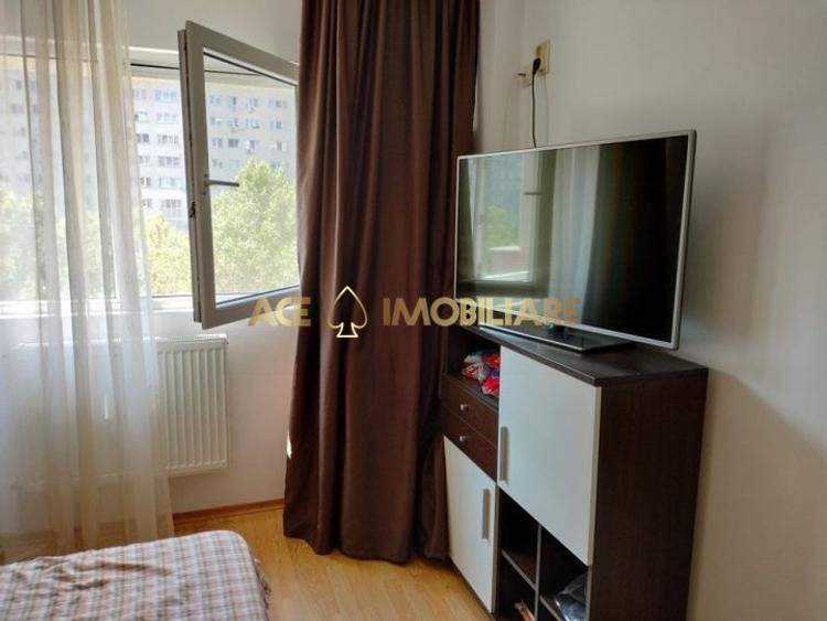 3 Camere de inchiriat | Nicolae Grigorescu | Metrou |