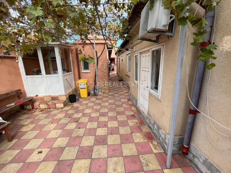 Casa 3 camere - zona Faleza Nord - 219.000 euro (Cod E11) - 4