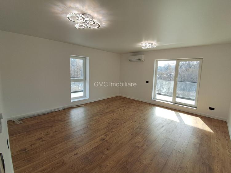 Prima inchiriere 3 camere+ parcare subterana , bloc nou S31 - 8