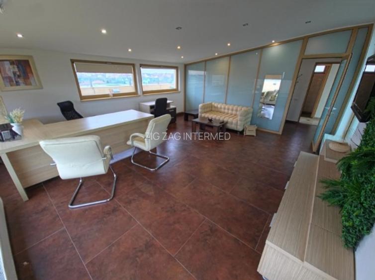 Spatiu birouri modern, mobilat integral - 7