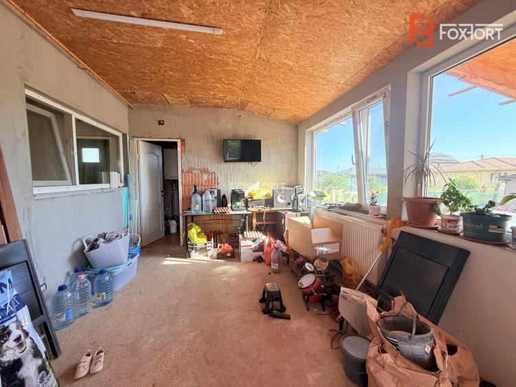 Casa individuala cu 6 camere, de vanzare in Sanandrei - 11
