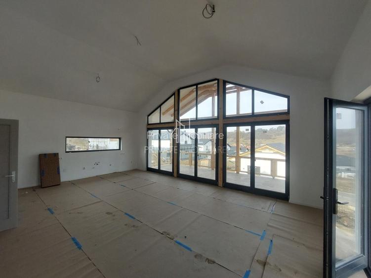 Casa De Vanzare, Single , 700 Mp Teren, Livezeni - 4