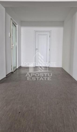 Spatiu comercial cu profil medical120 mp zona Micalaca - 3