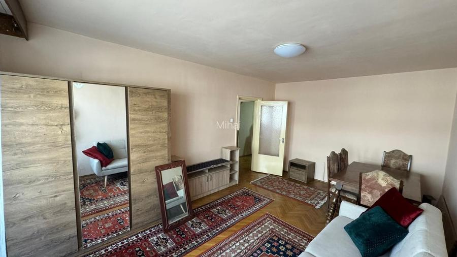 Inchiriez apartament 3 camere, decomandat, ultracentral, etaj 3/10, Bd. Magheru  - 3