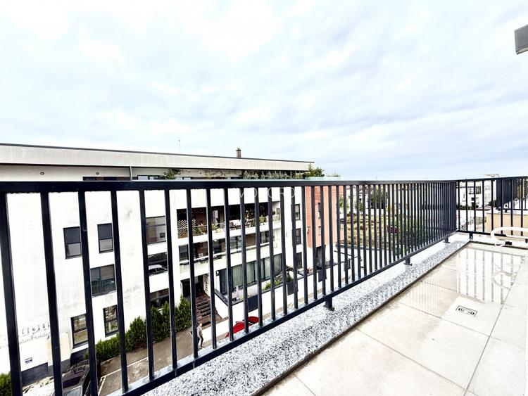 Pipera Azur acces A3 penthouse,  terasa SUD - 4