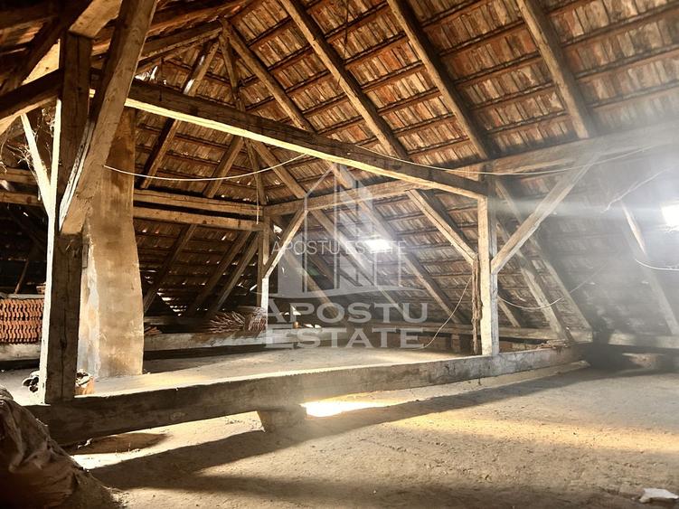 Casă individuală cu intrări separate in zona Complexului Studentesc - 9