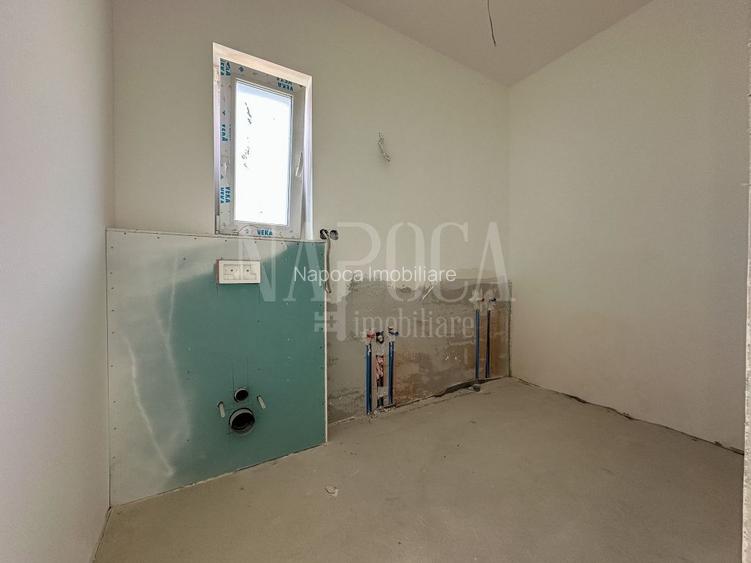 Casa 3 camere de vanzare in Sub Coasta - 9