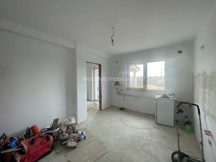 Duplex 5 camere la alb Mosnita Noua - 4