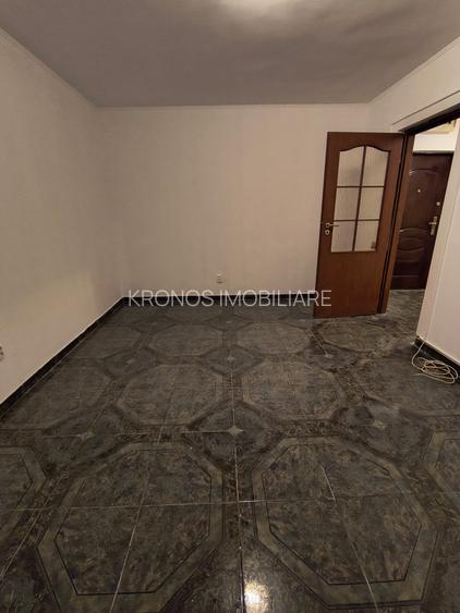 CIRESICA APARTAMENT CU 3 CAMERE DECOMANDAT, 68 MP PRET 115000 EURO - 9