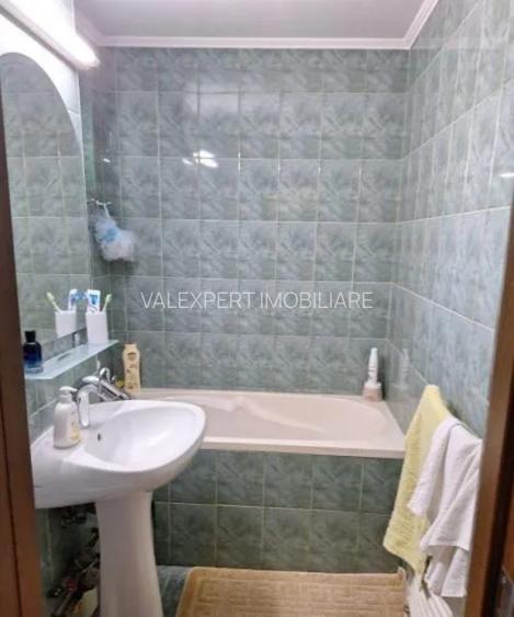 Metrou Nicolae Grigorescu, 3 cam, bloc reabilitat, loc  de parcare - 5