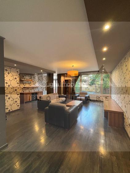 Casă cu 6 camere, 320 mp utili, gradina, garaj, zona Home Garden - 3