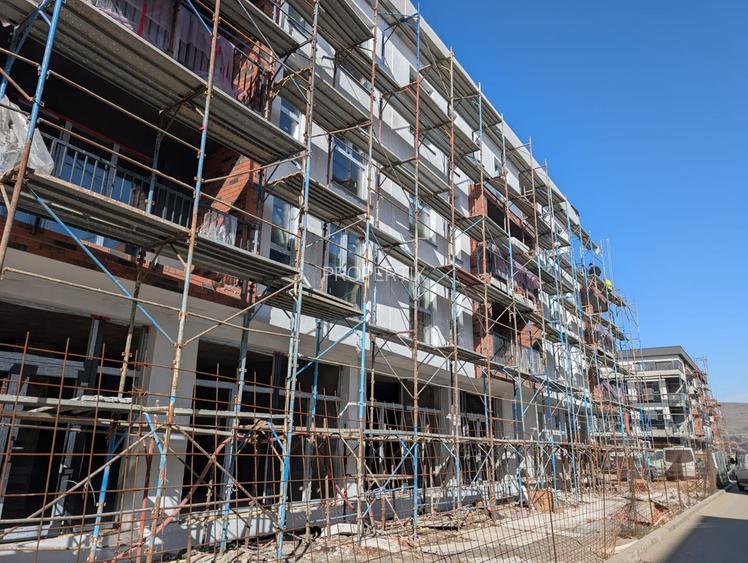 Spațiu comercial 70 mp, ansamblu nou, strada Cetății, Florești - 6