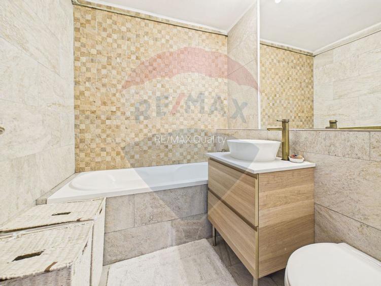 Apartament de 3 camere cu priveliste - zona Stefan Cel Mare - 4