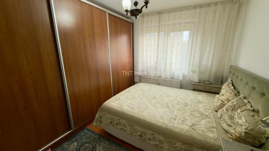 Apartament doua camere Crangasi - Piata, metrou, comision 0 ! - 3