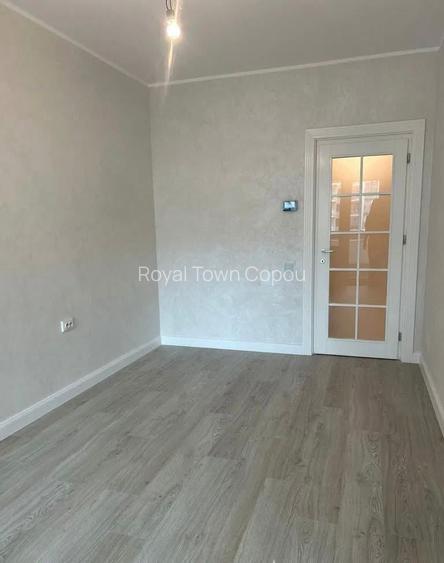Intabulat! Apartament Nou 2 camere, etaj 3, Royal Town Copou - 11