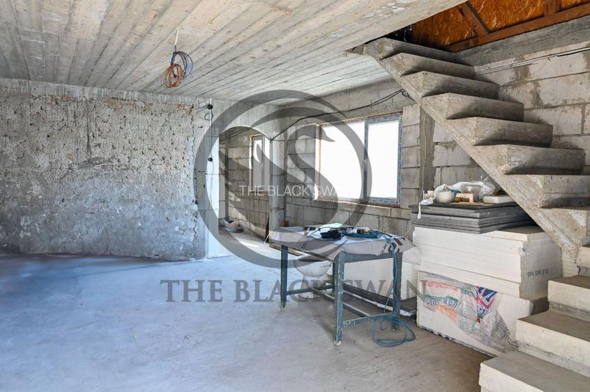 Casa la gri de vanzare | Zona Centrala - Bucov | Comision 0% - 4