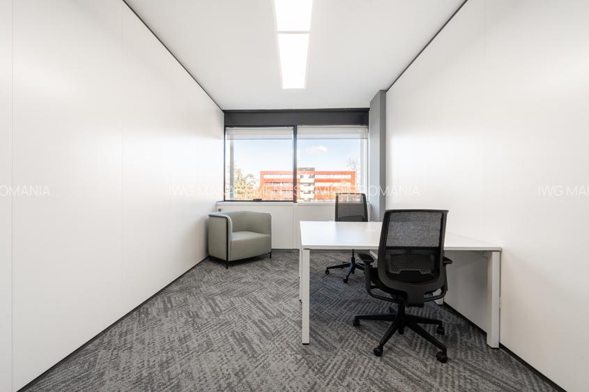 Găsiți spațiu de birou în Regus Iride Business Centre pentru 3 persoane - 2