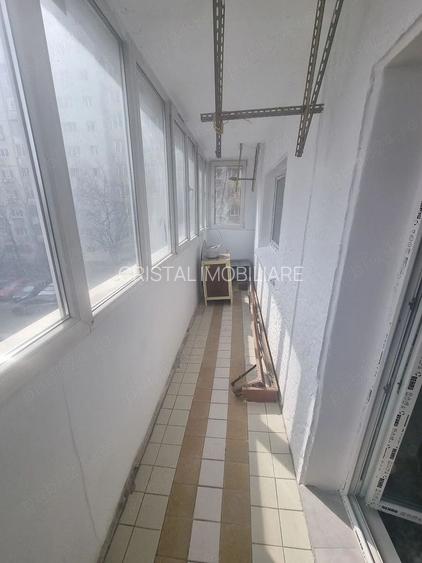 Închiriere Apartament cu 2 camere Dristor, decomandat, 60 mp, metrou la 1 minut - 7