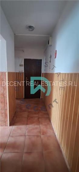 Apartament 3 camere Astra, decomandat, etaj intermediar,Calea Bucuresti - 14