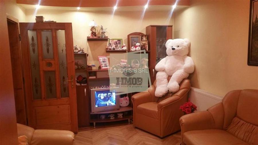 Apartament 3 camere etaj 1 Valea Aurie - 11