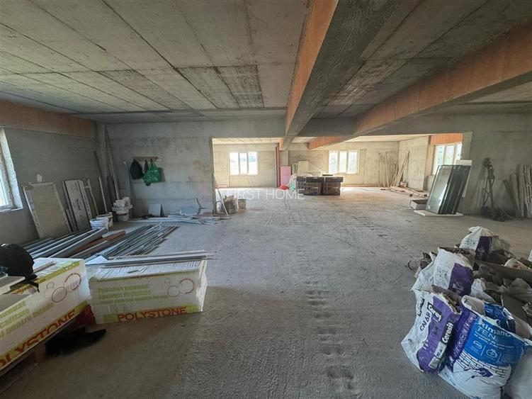 Sp com 277 mp, se poate inchiria si jumatate, bl nou, Lic Unirea - 13