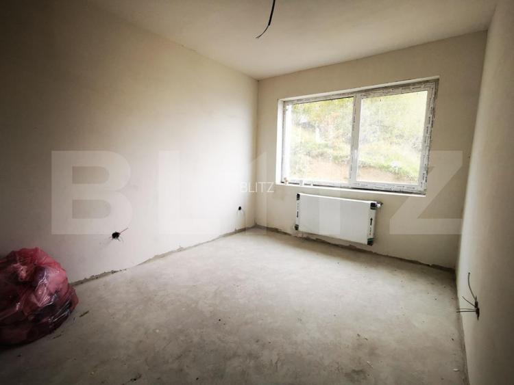 Apartament 3 camere, finisat, 52 mp, semifinisat, zona Teilor - 4