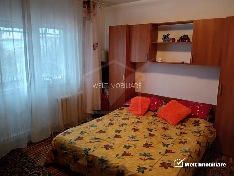 Apartament 3 camere de vanzare in Grigorescu, etaj 3/4 - 3