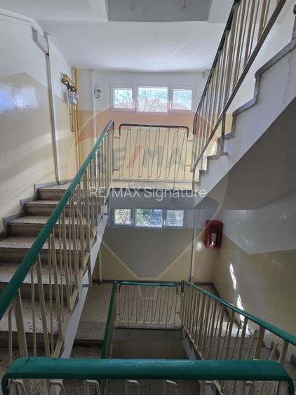 DE VANZARE Apartament cu 3 camere în zona Titan - 10