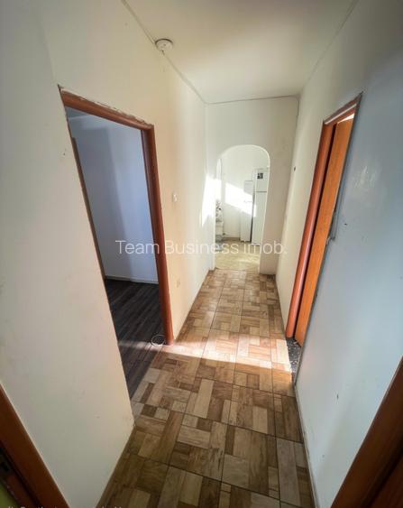 Apartament 2 camere 56mp decomandat Piata Salajan Metrou 5 min - 7