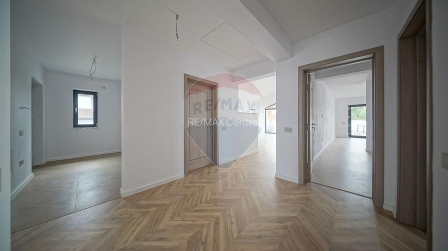 Comision 0 %! Casă cu 4 camere de vânzare în zona Stupini! - 9