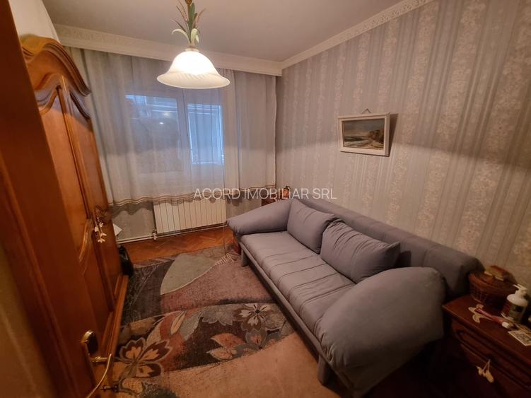 Faleza nord unirii-apartament 4 camere decomandat - 13