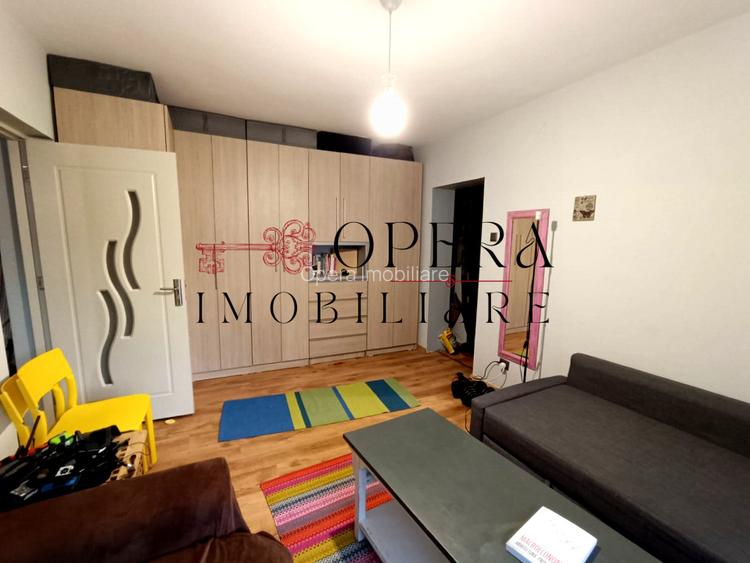 Apartament 2 camere semidecomandat, de vanzare, zona Tatarasi - 2