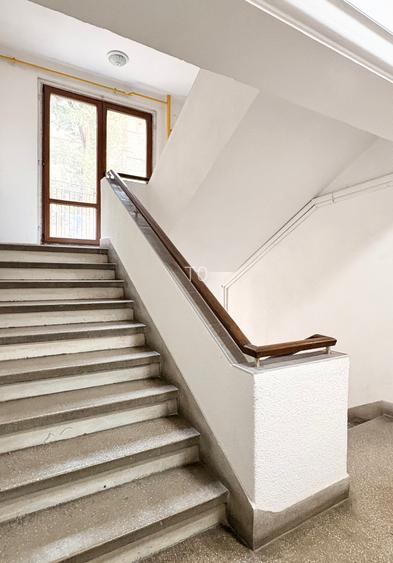 APARTAMENT CU 3 CAMERE DECOMANDAT - BLOC INTRETINUT - AMZEI - VICTORIEI - RETRAS - 3