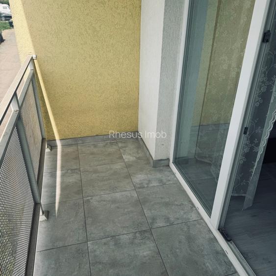 Vand apartament cu o camera mobilat si utilat etaj 1. - 11