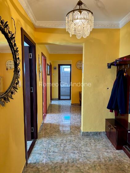 Apartament decomandat 3 camere 70 mp Tomis Nord - 2