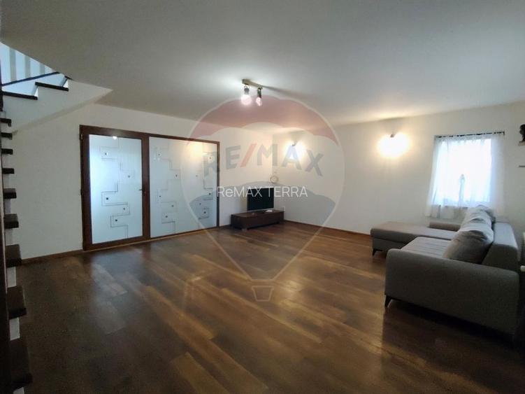 Casa care te primeste cu adevarat în Sasar – 3 dormitoare + garaj - 4