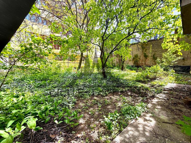 Apartament cu 3 camere în vilă superbă din zona Aviatorilor - 15