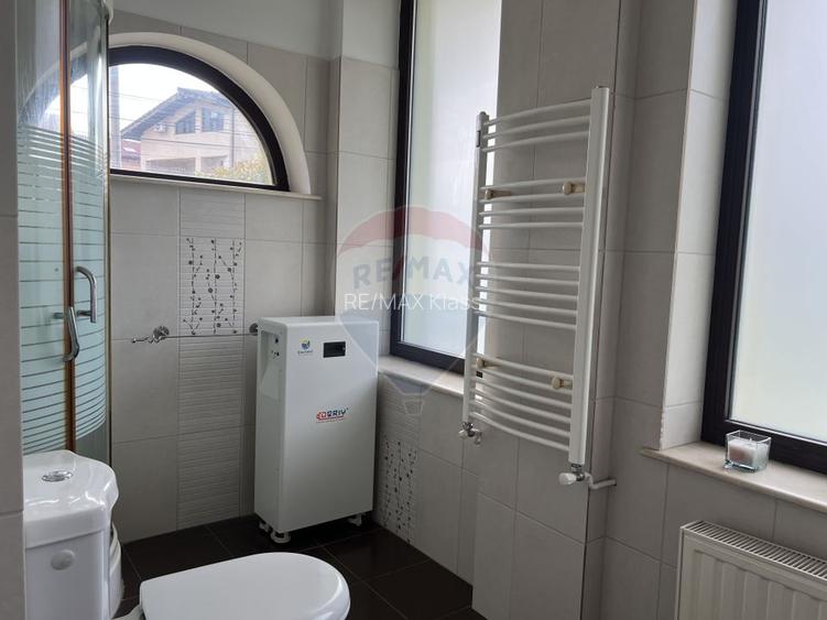 Casă / Vilă cu 5 camere de închiriat în zona Pipera - 19